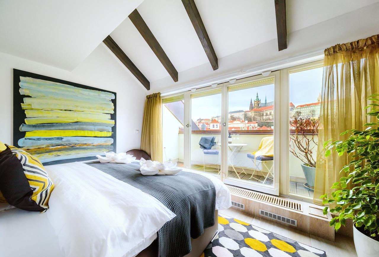 President Apt By Prague Castle, Views Екстериор снимка